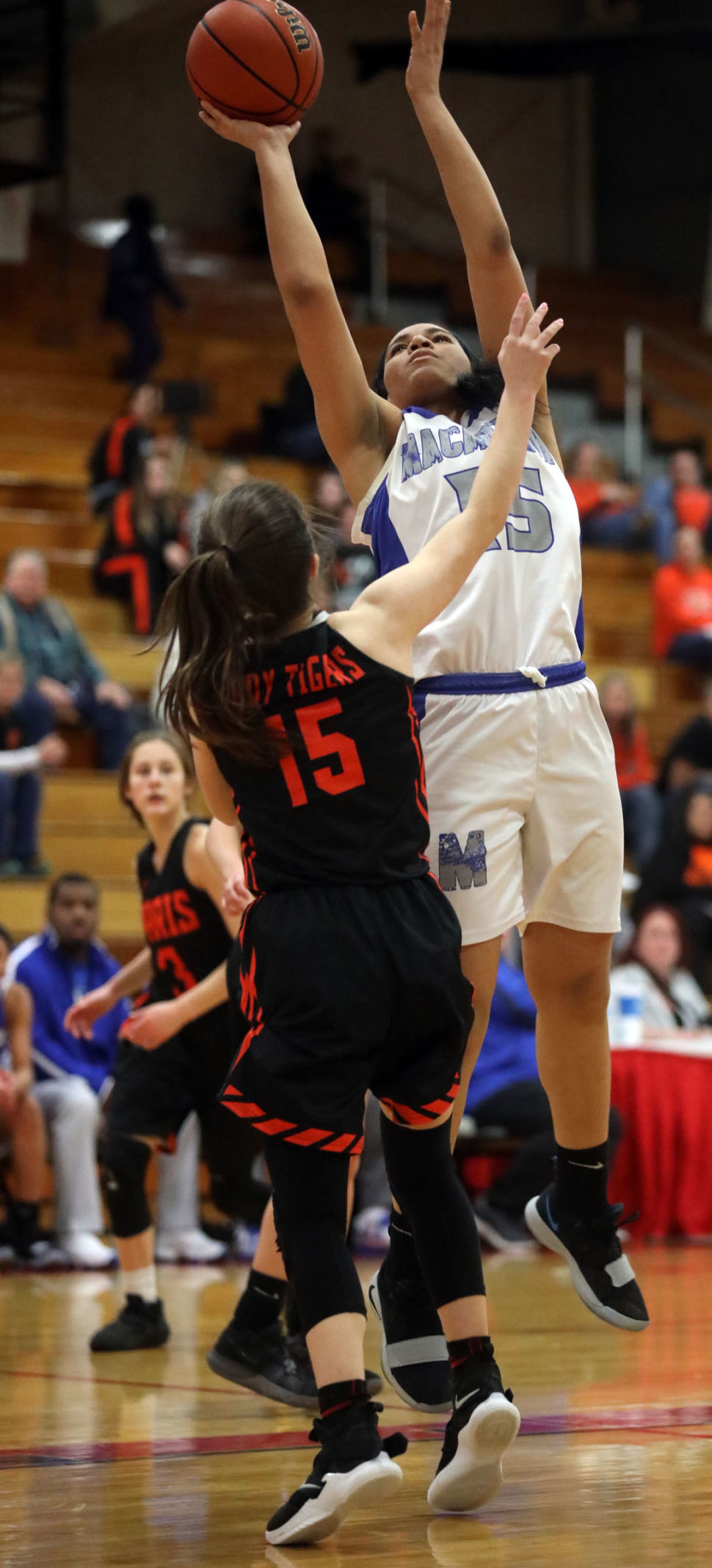 MacArthur vs Paris girls basketball 9 2.14.19.jpg